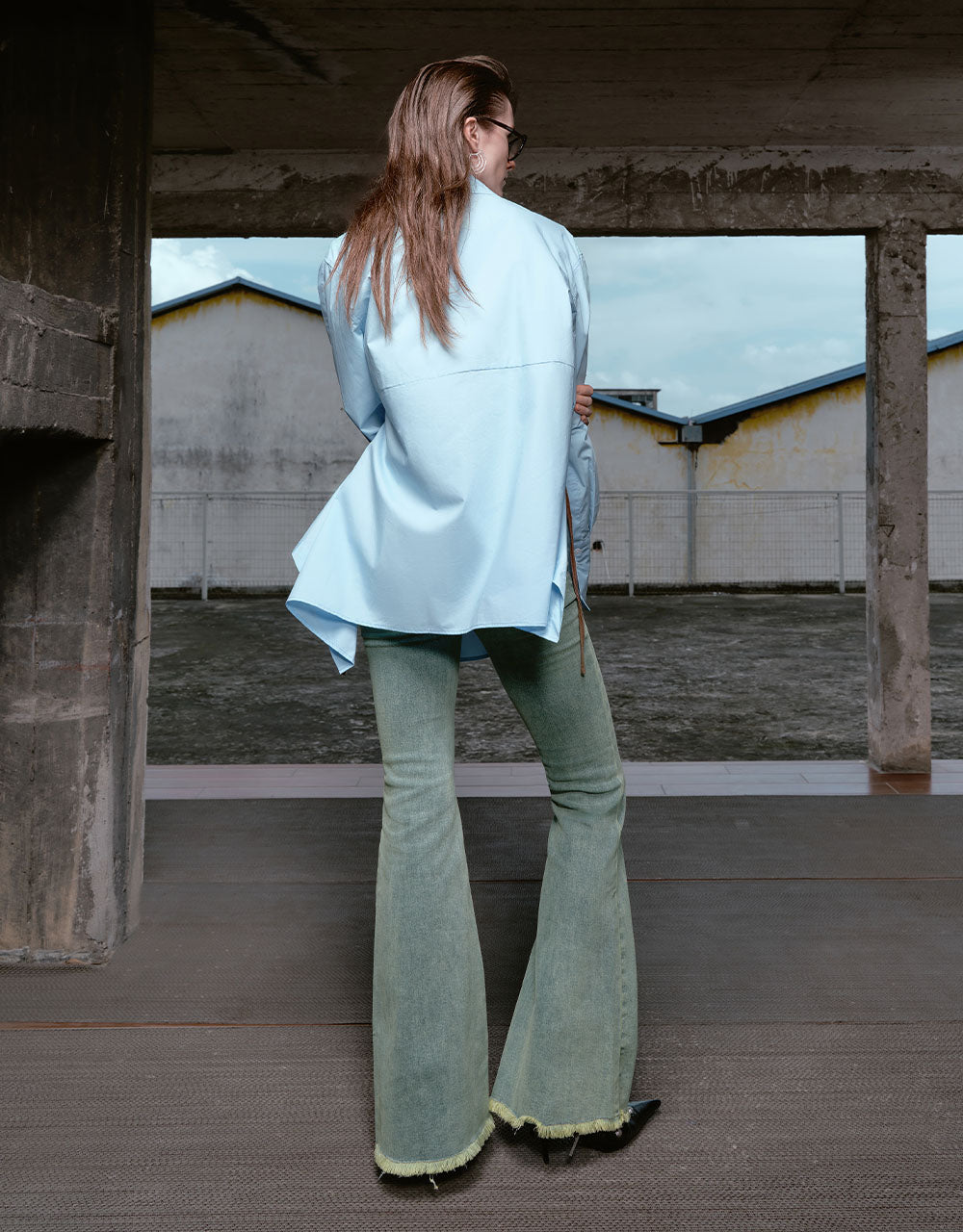 Raw Hem Flare Jeans