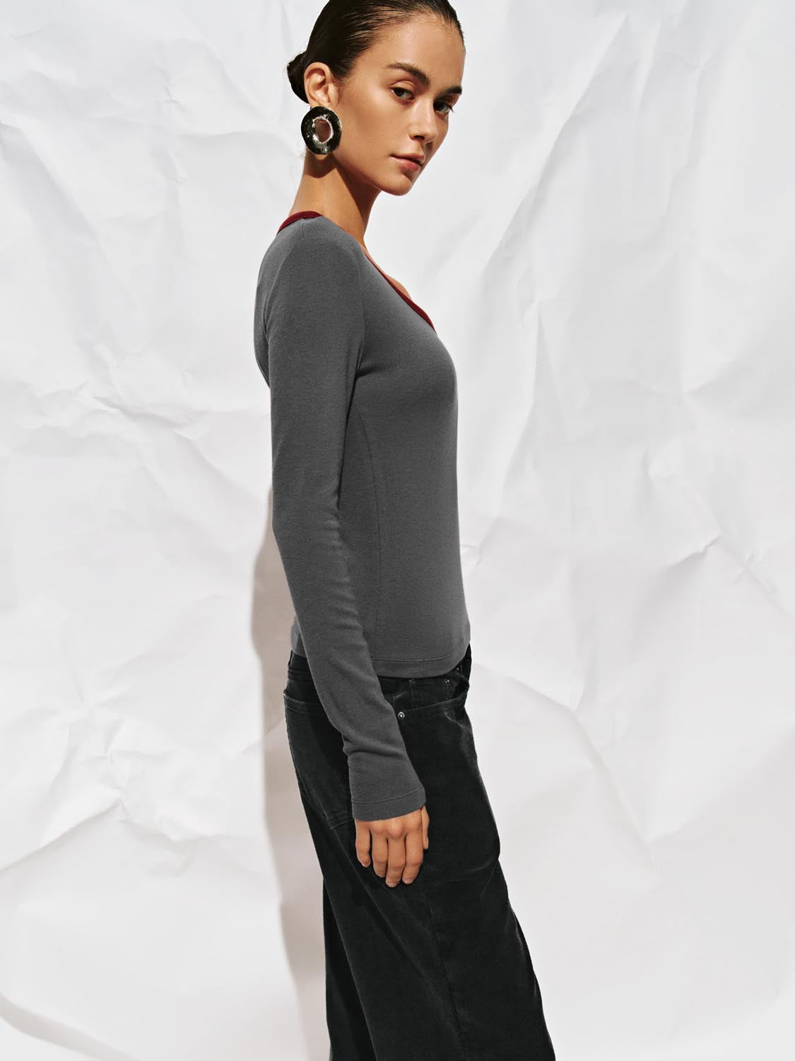 Scoop Neck Long Sleeve T-Shirts
