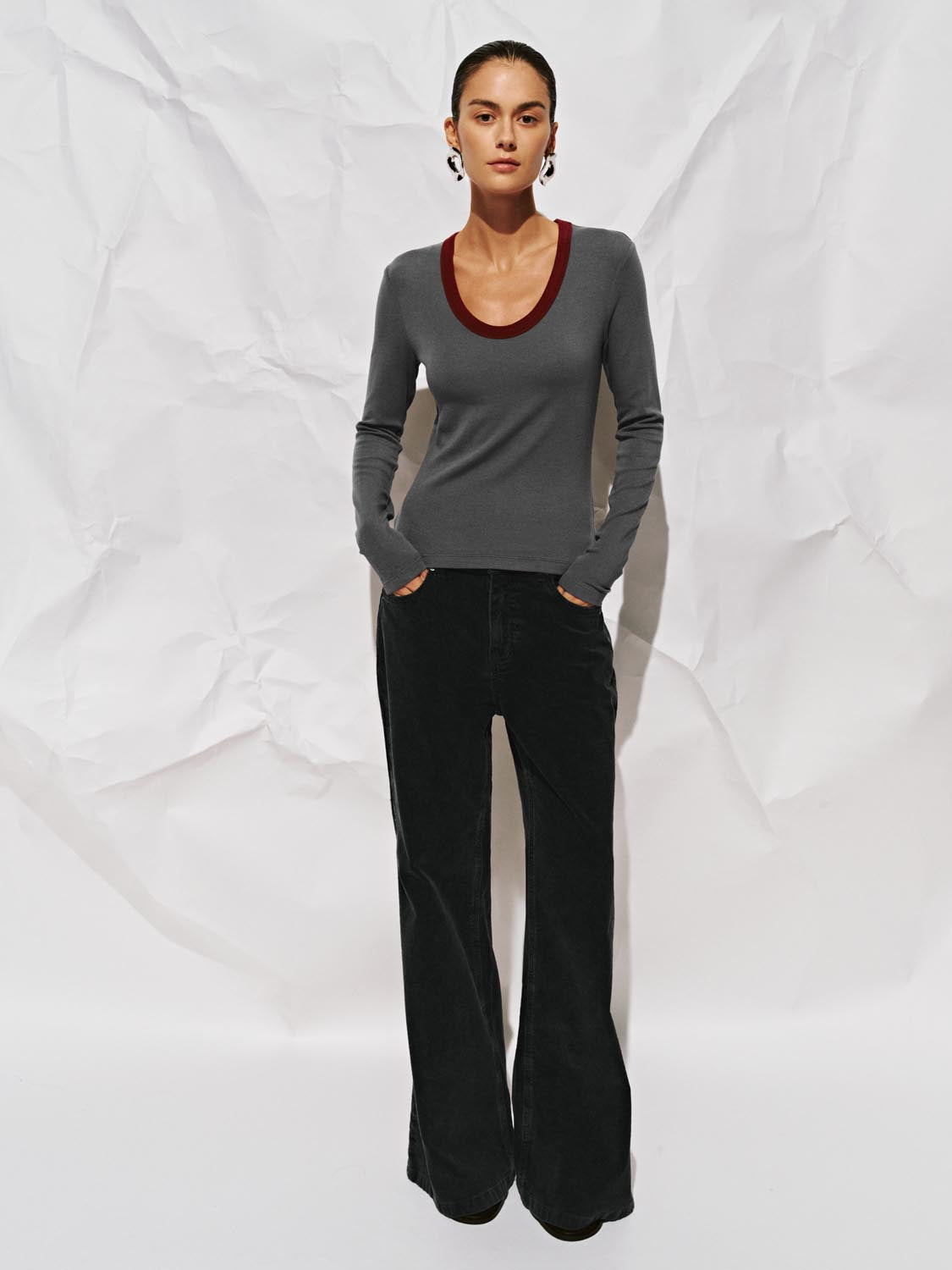Scoop Neck Long Sleeve T-Shirts