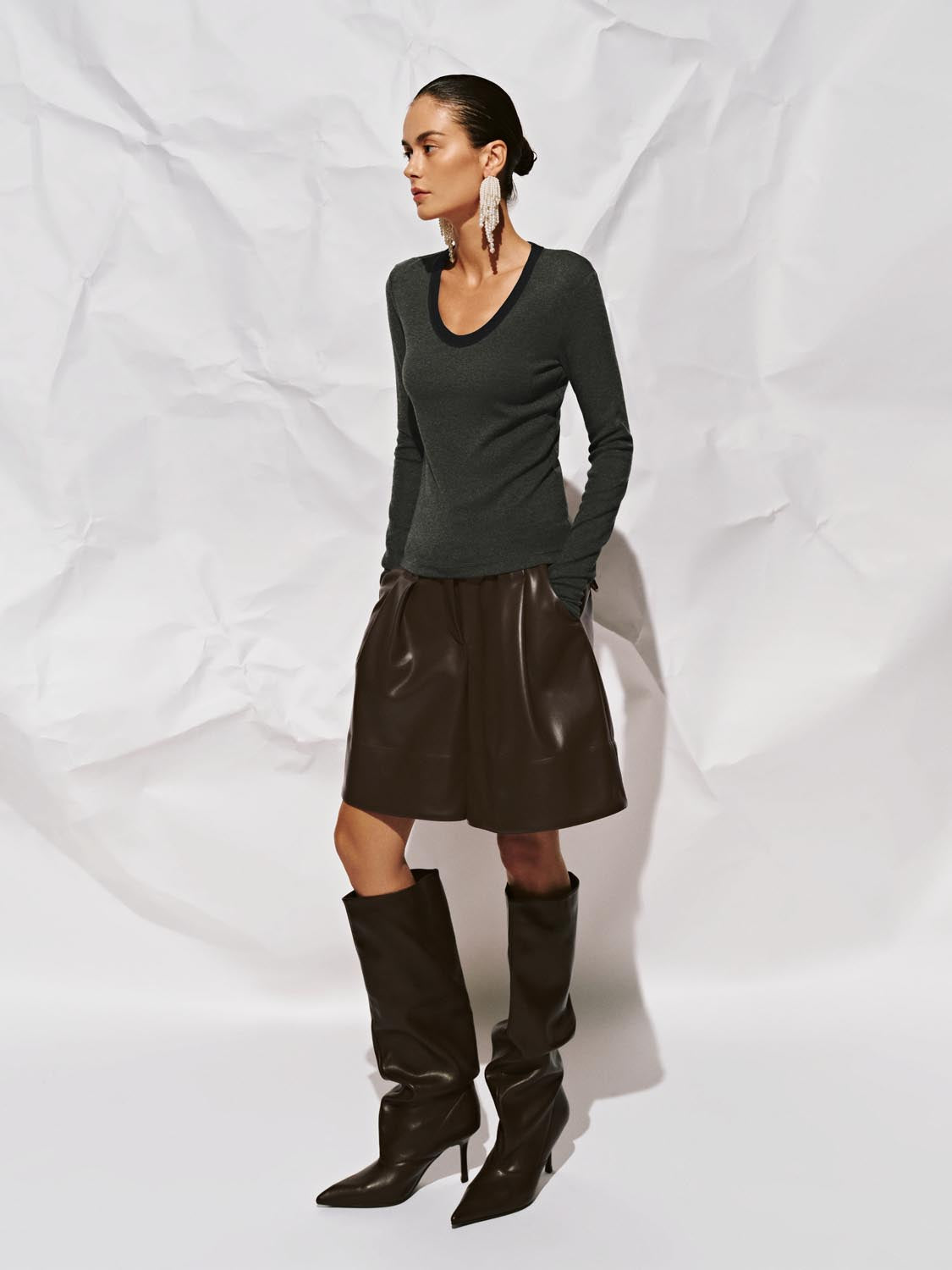 Scoop Neck Long Sleeve T-Shirts