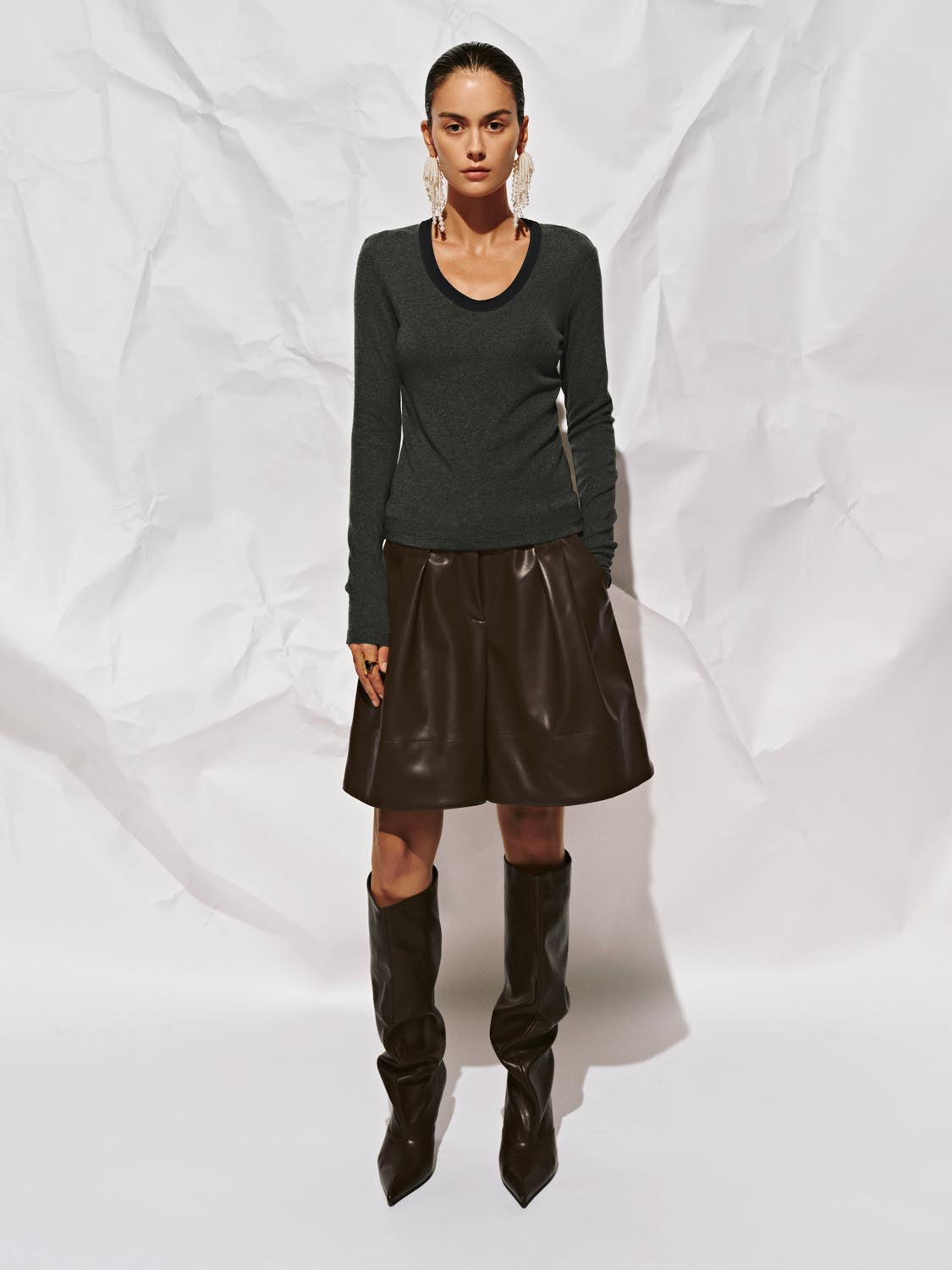 Scoop Neck Long Sleeve T-Shirts