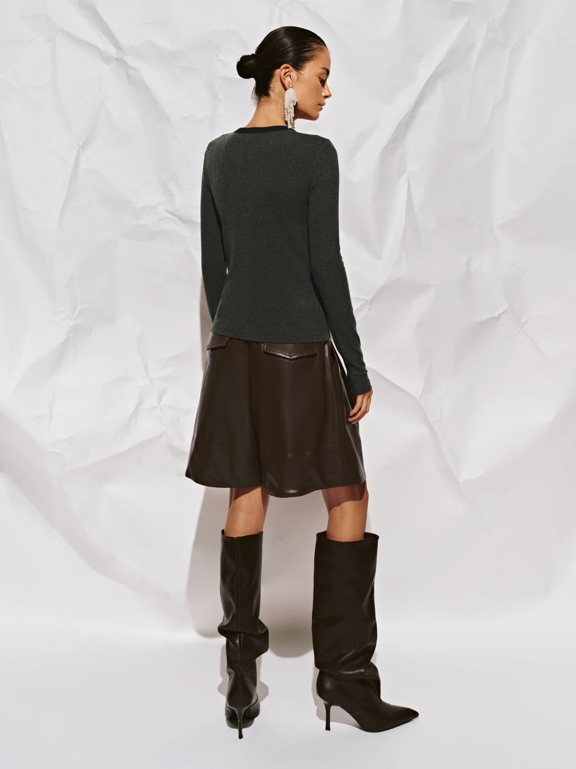 Scoop Neck Long Sleeve T-Shirts