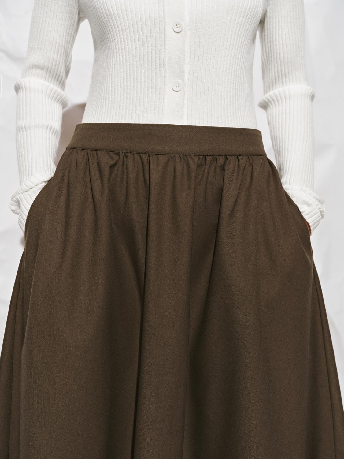 Crinkle Circle A-Line Midi Skirts