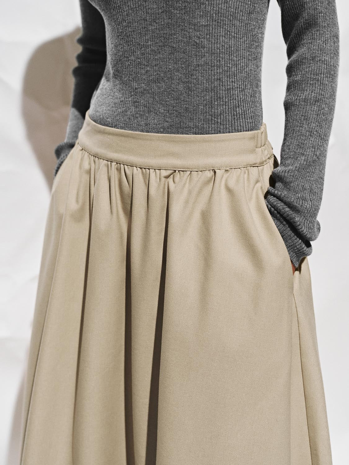 Crinkle Circle A-Line Midi Skirts