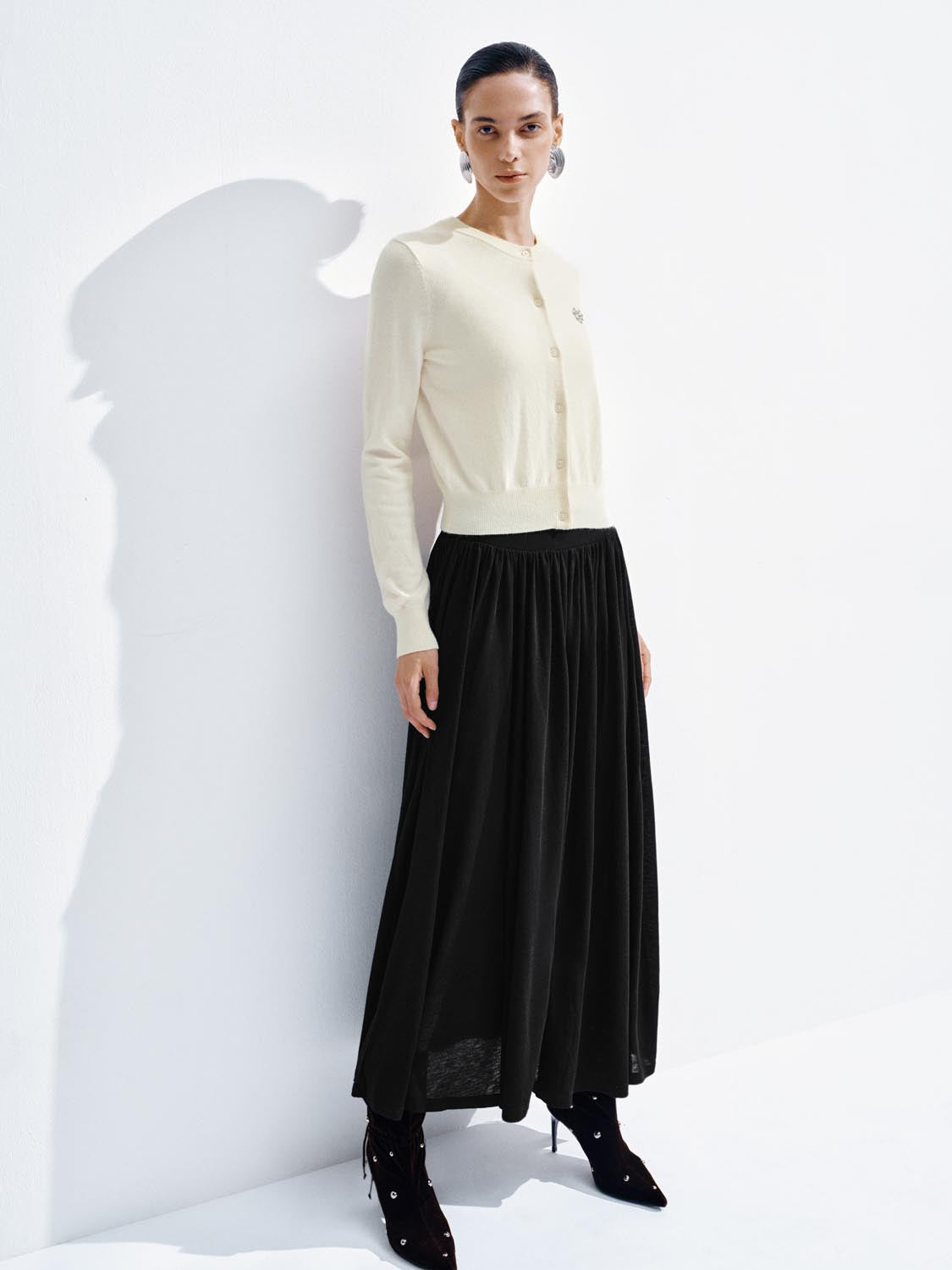 Crew Neck Knitted Cardigans