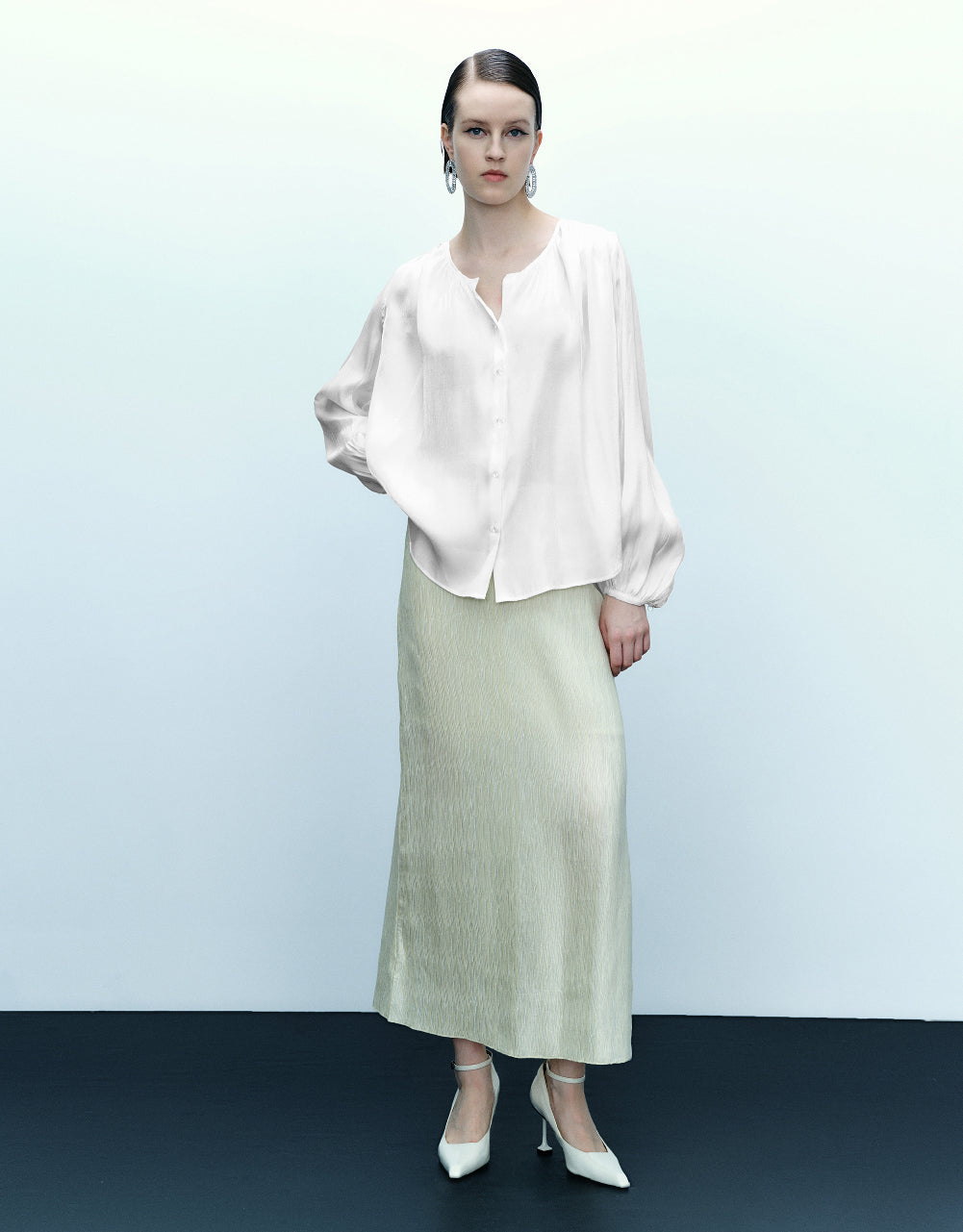 Puff Sleeve Straight Shirt