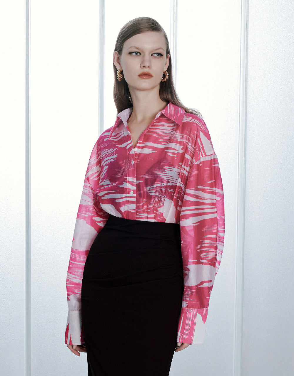 Standard Sleeve Button Up Shirt