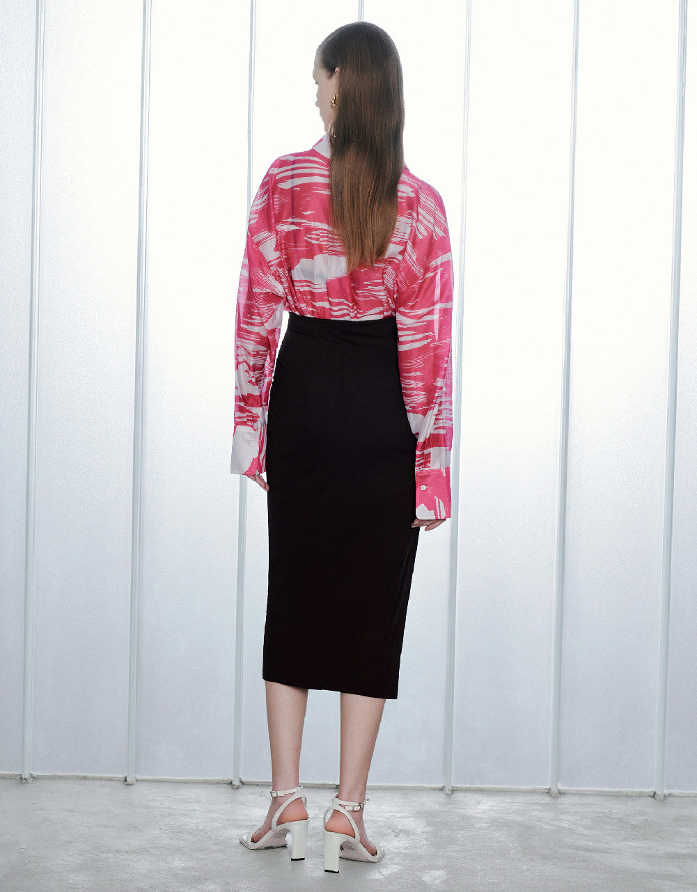 Standard Sleeve Button Up Shirt