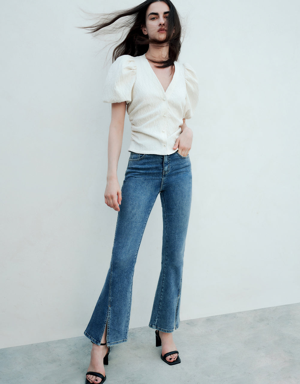 Textured Puff Sleeve V-Neck Shirt
