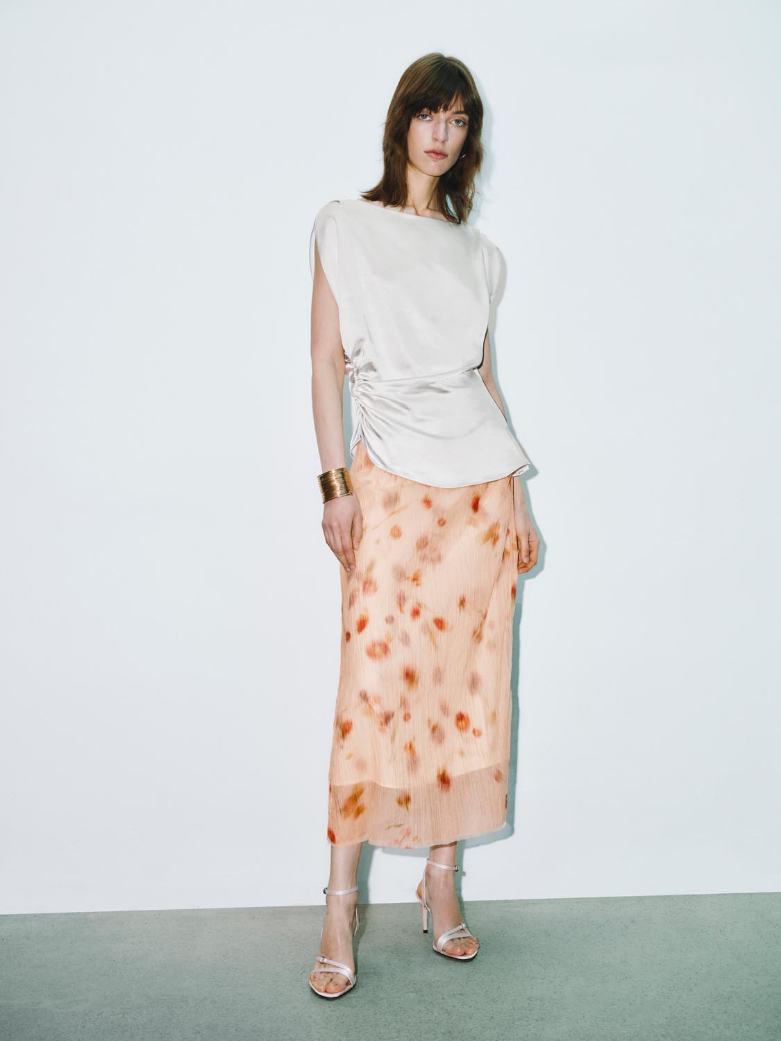 Sleeveless Overhead Shirt