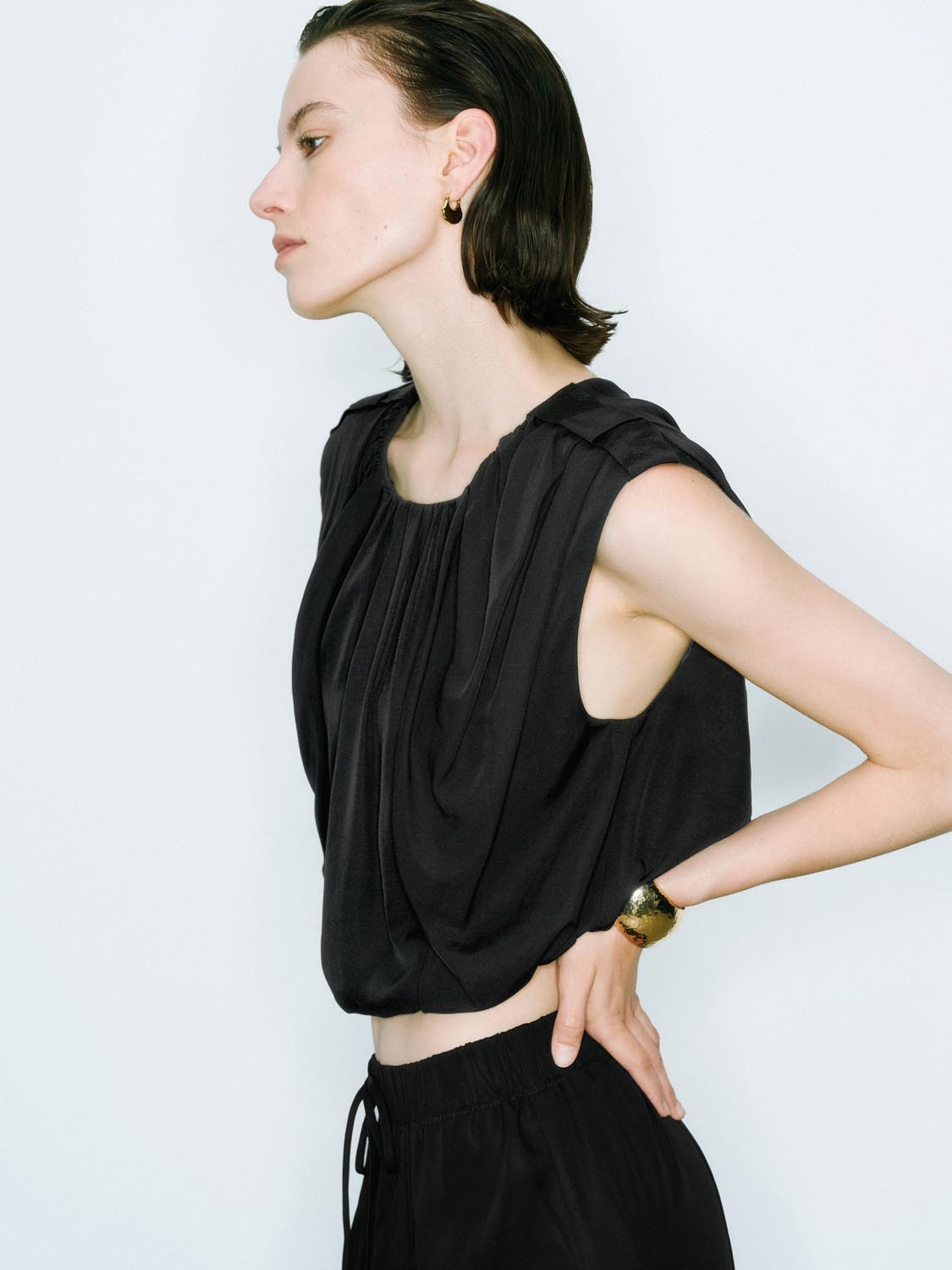 Cropped Overhead Shirts