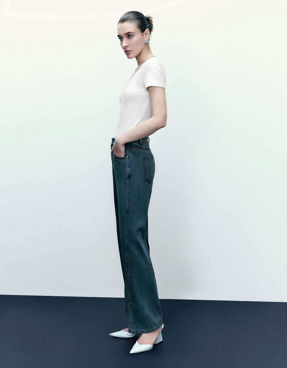 Crew Neck Skinny T-Shirt