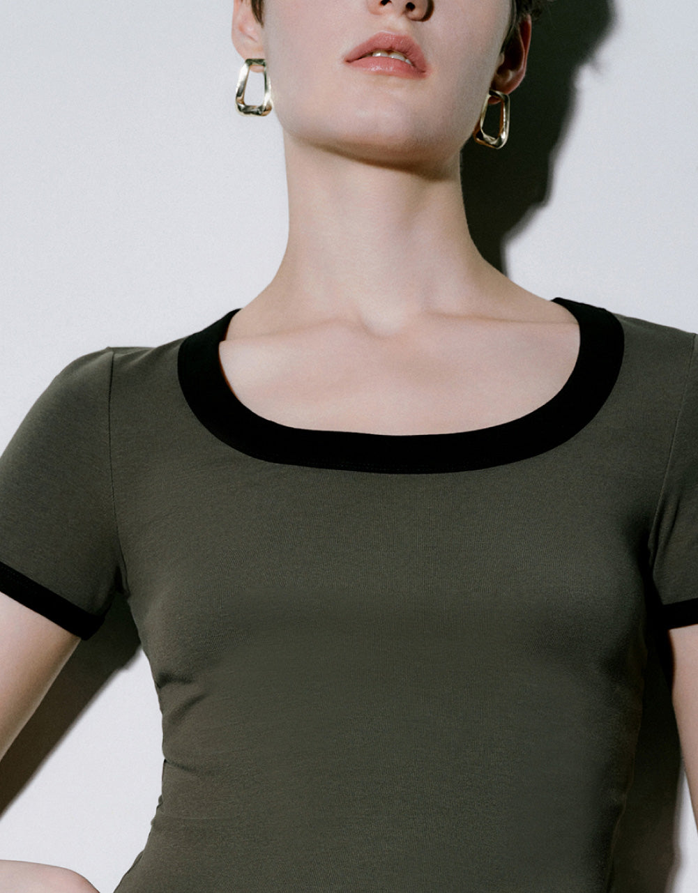 Contrast Crew Neck T-Shirt