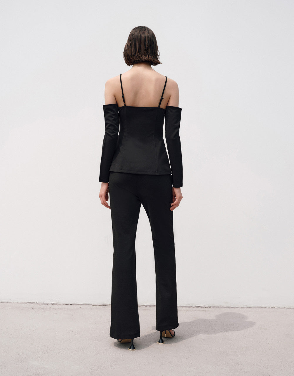 Cold Shoulder Knitted T-Shirt