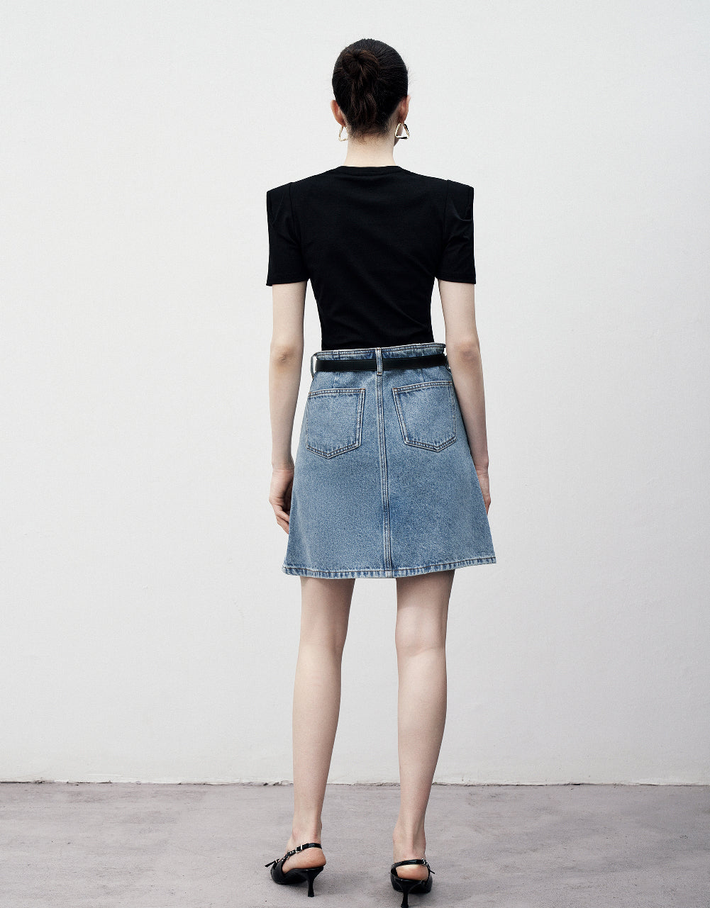 Crew Neck Skinny Knitted T-Shirt