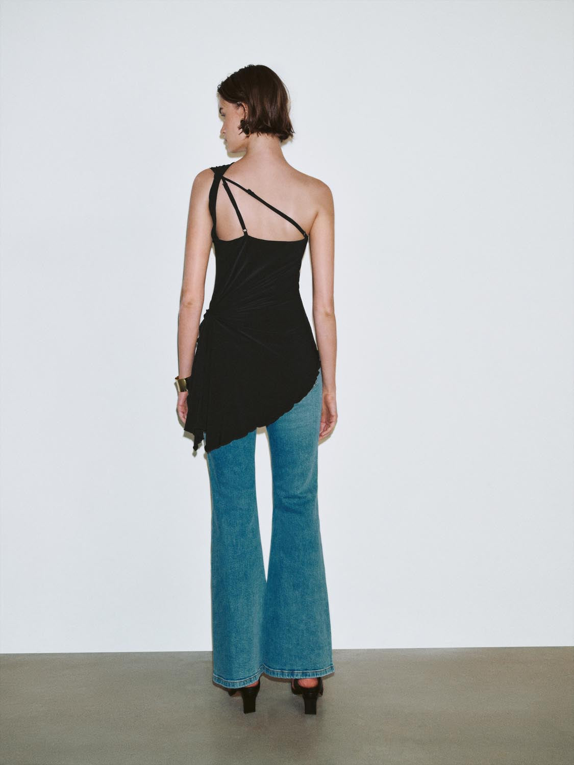 One Shoulder Sleeveless Tank Tops