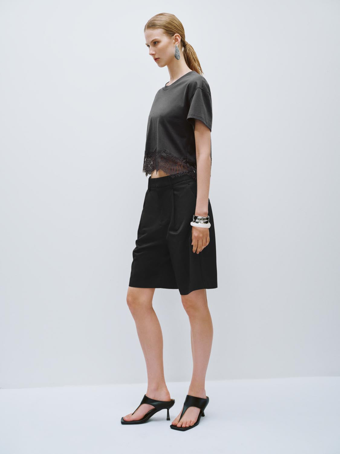Lace Hem Short Sleeve T-Shirts