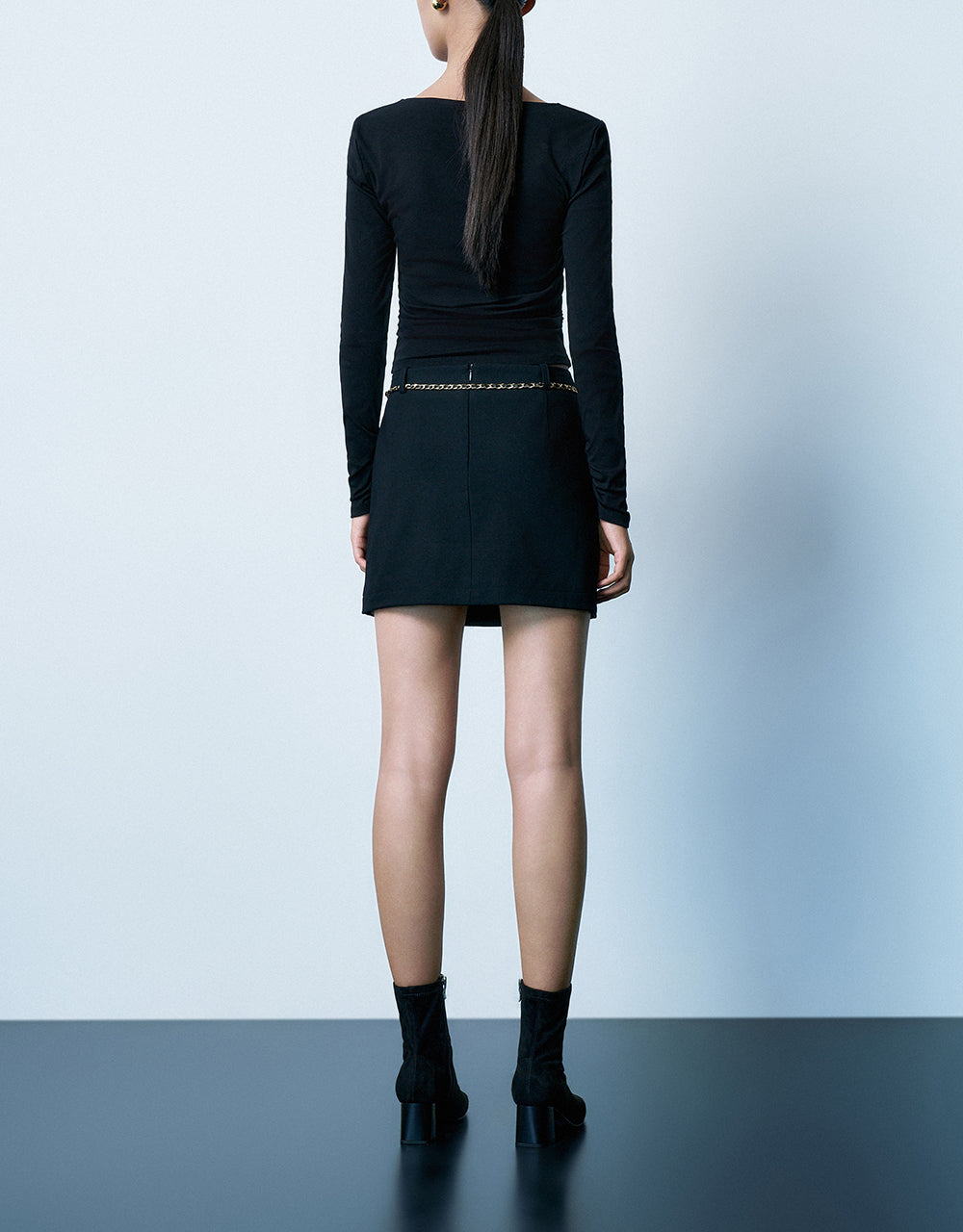 Mini Straight Skirt With Chain