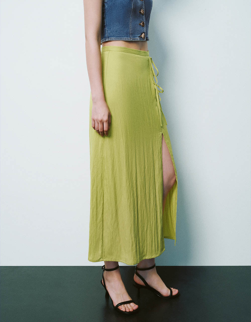 Split Hem Midi A-Line Skirt