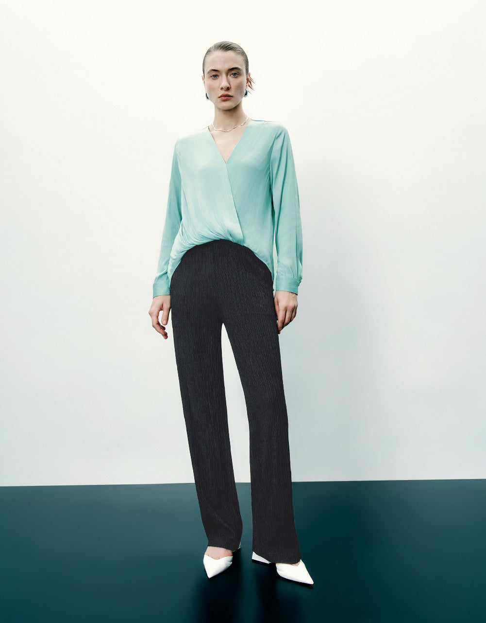 Elastic Waist Knitted Straight Pants