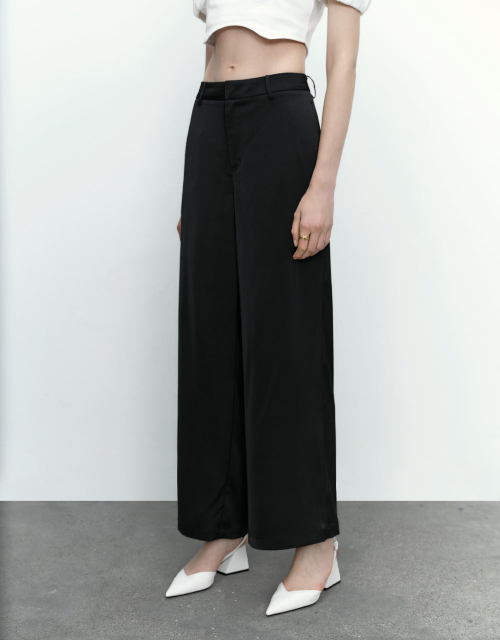 Thin Wide-Leg Pants