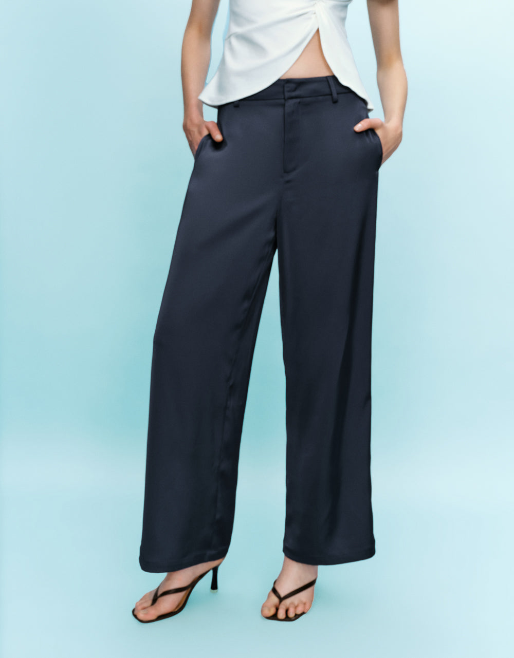 Thin Wide-Leg Pants