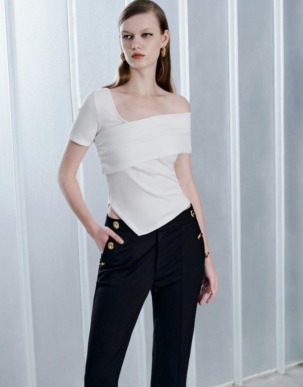 Straight Pants With Buttons Décor