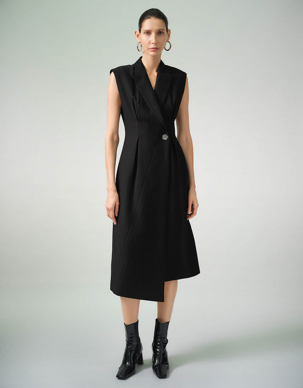 Sleeveless V-Neck Skater Dress