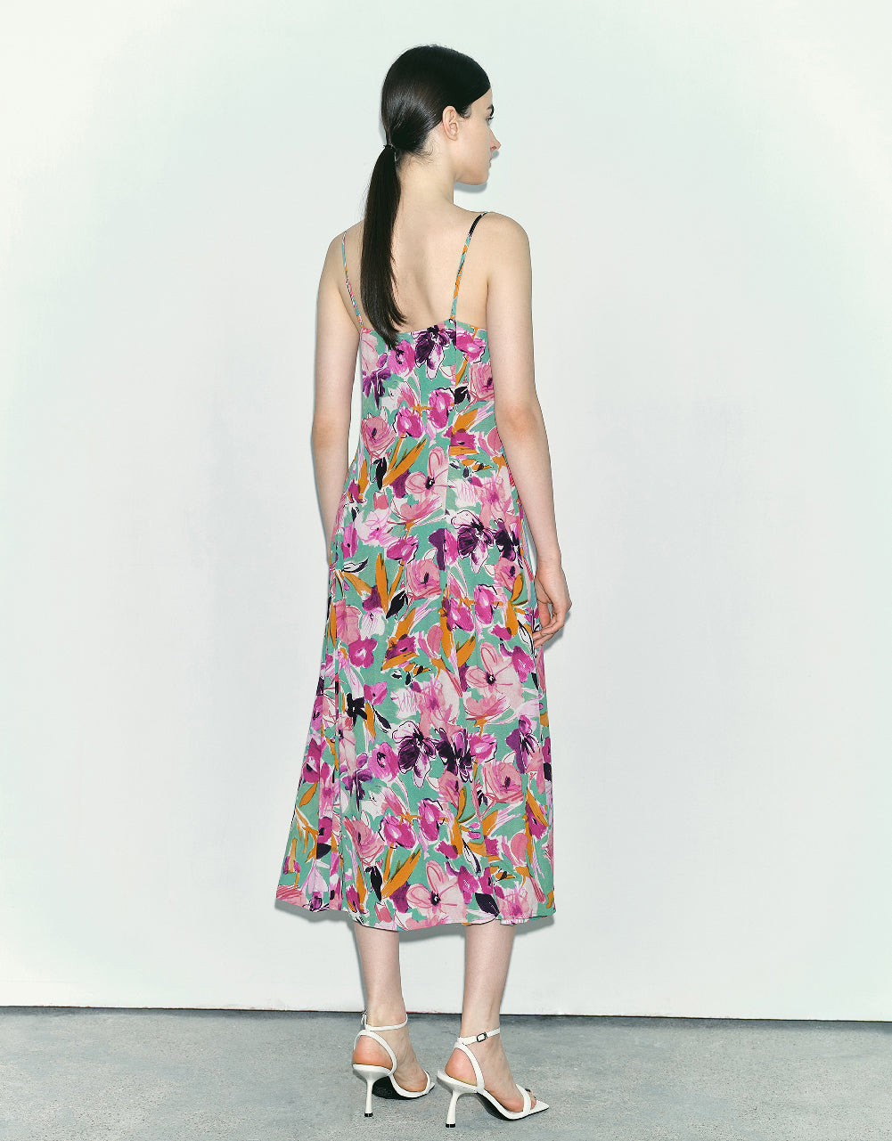 Sleeveless V-Neck Straight Dress