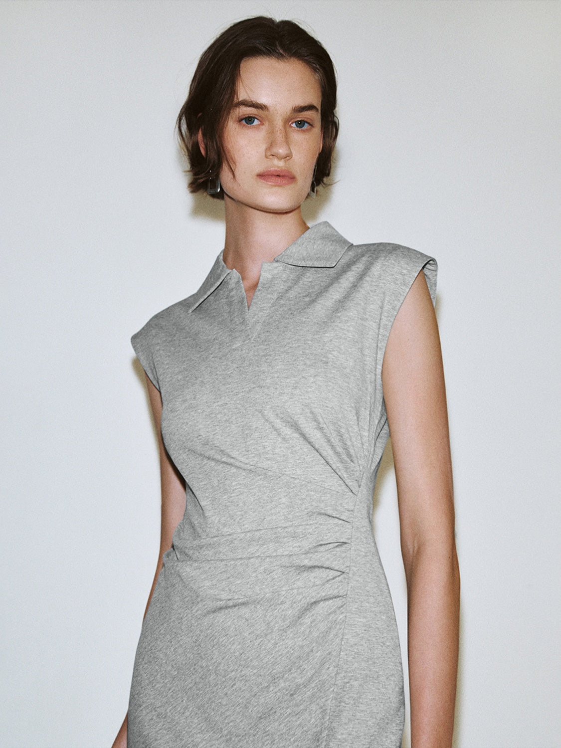 Sleeveless Skinny-Fit Dresses