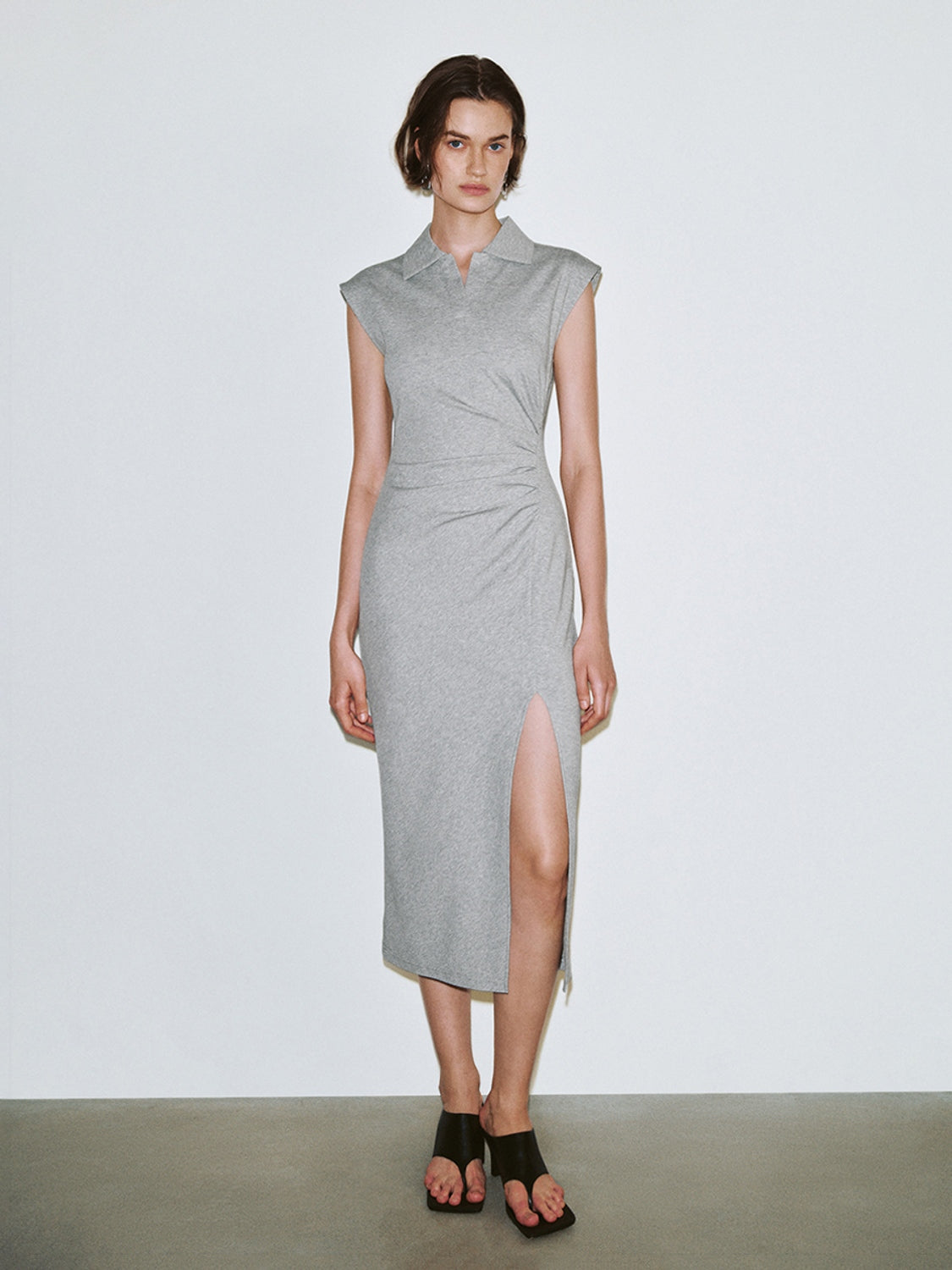 Sleeveless Skinny-Fit Dresses