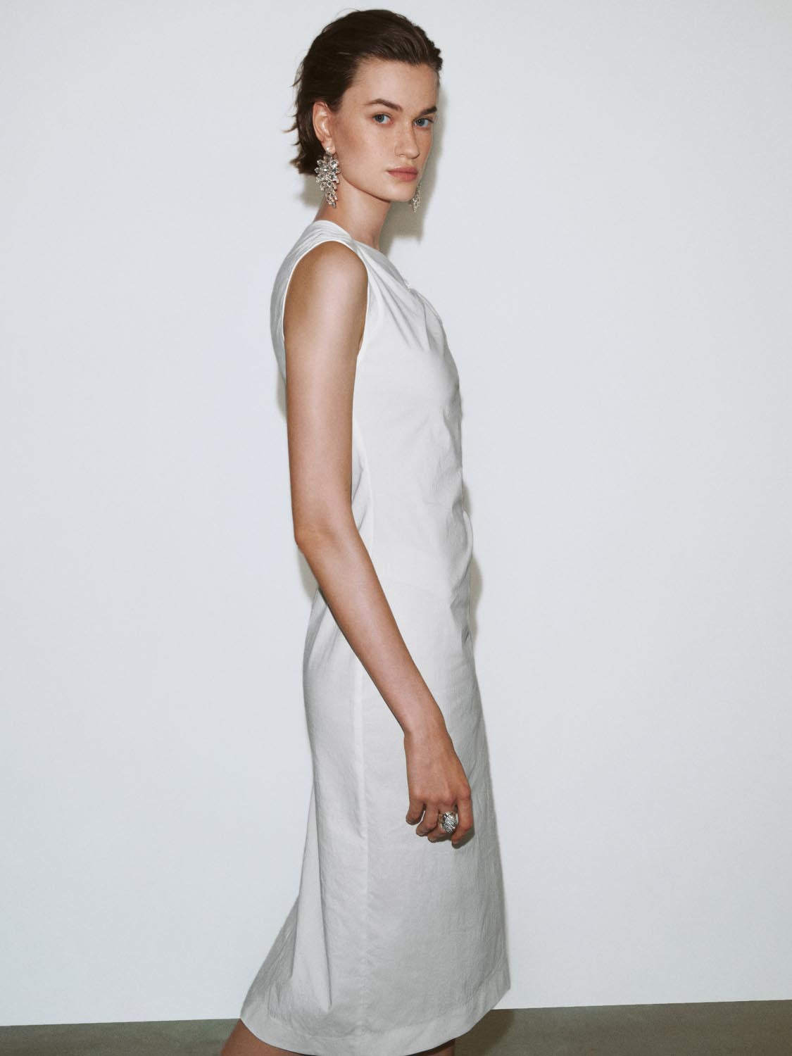 Skinny-Fit Sleeveless Midi Dresses