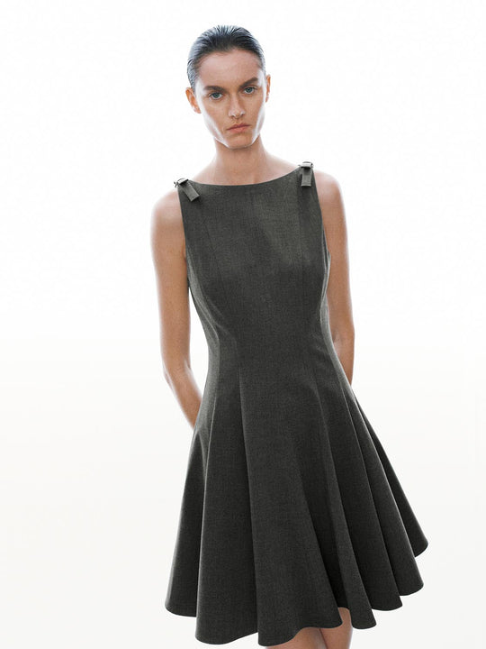Seamed Sleeveless A-Line Midi Dresses