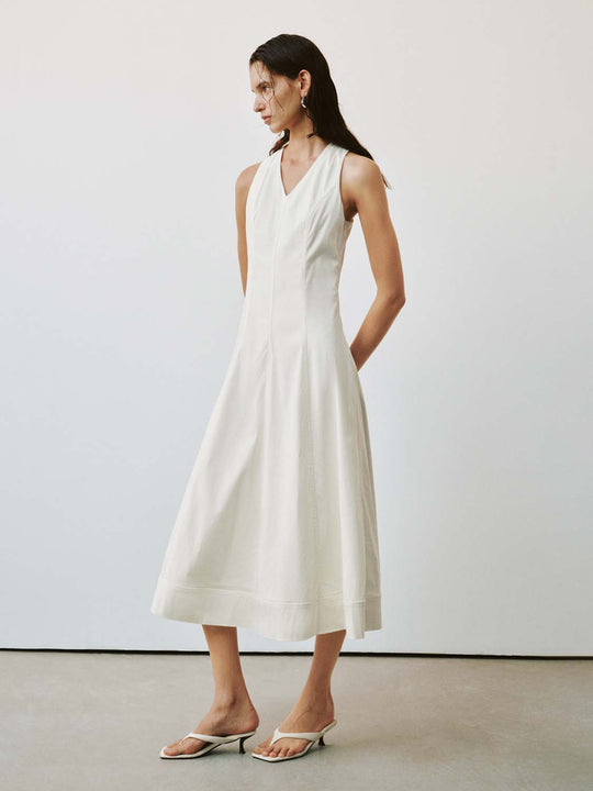 V-Neck Sleeveless Seamed A-Line Midi Dresses
