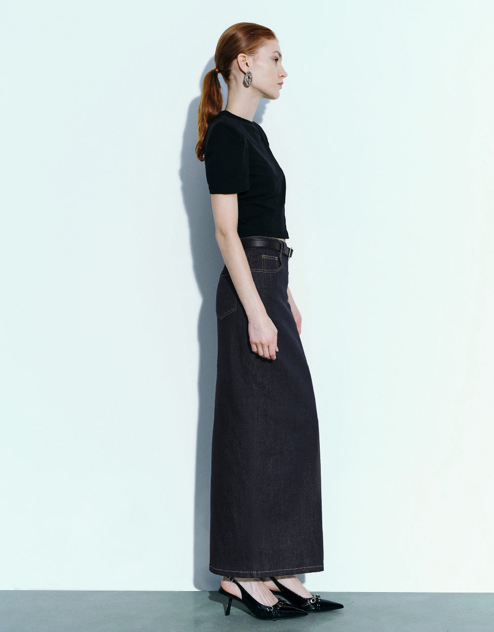 Straight Denim Skirt With Belt
