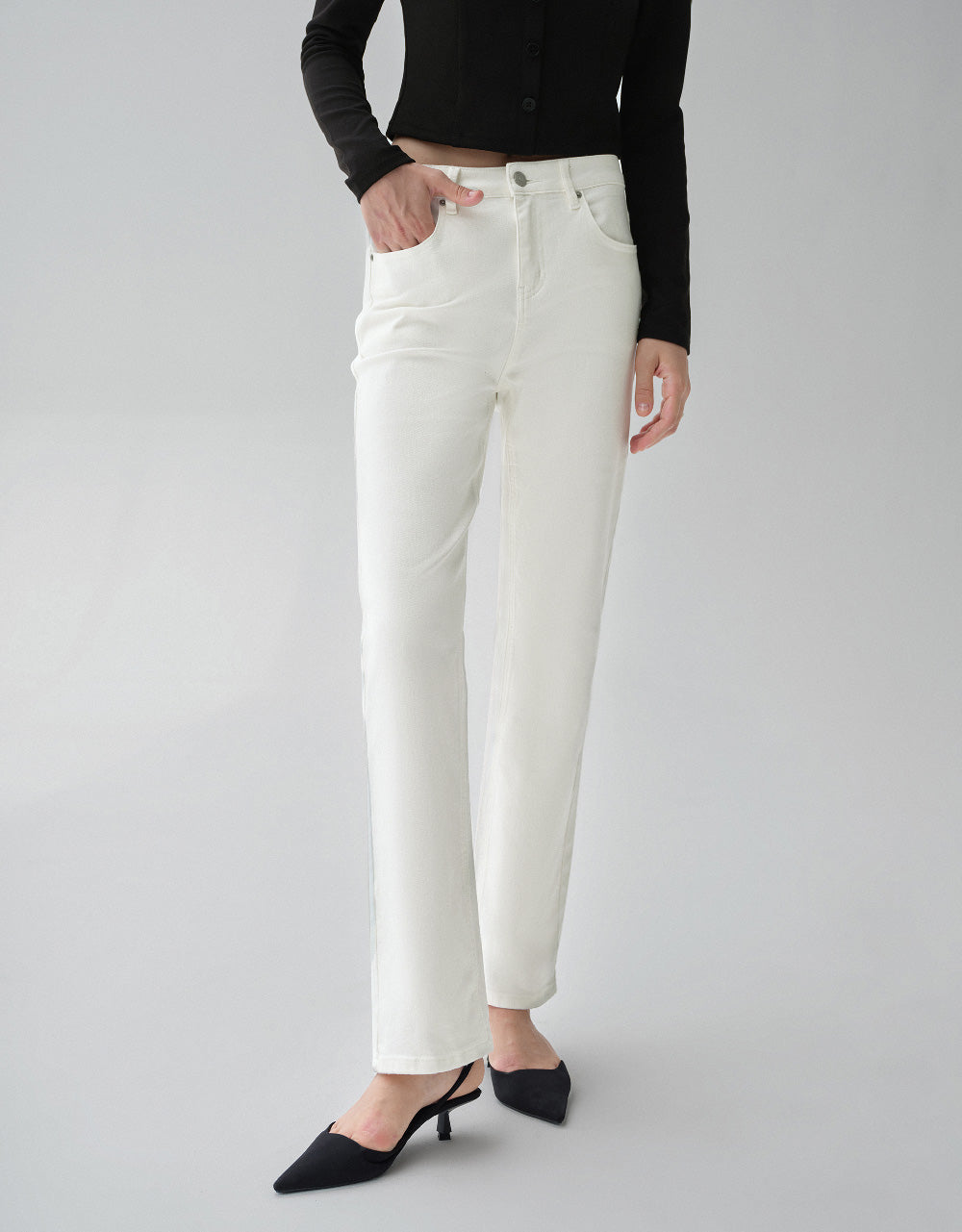 Straight Jeans