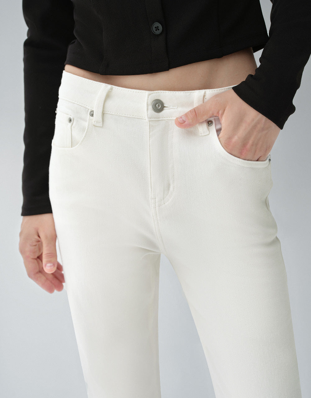 Straight Jeans