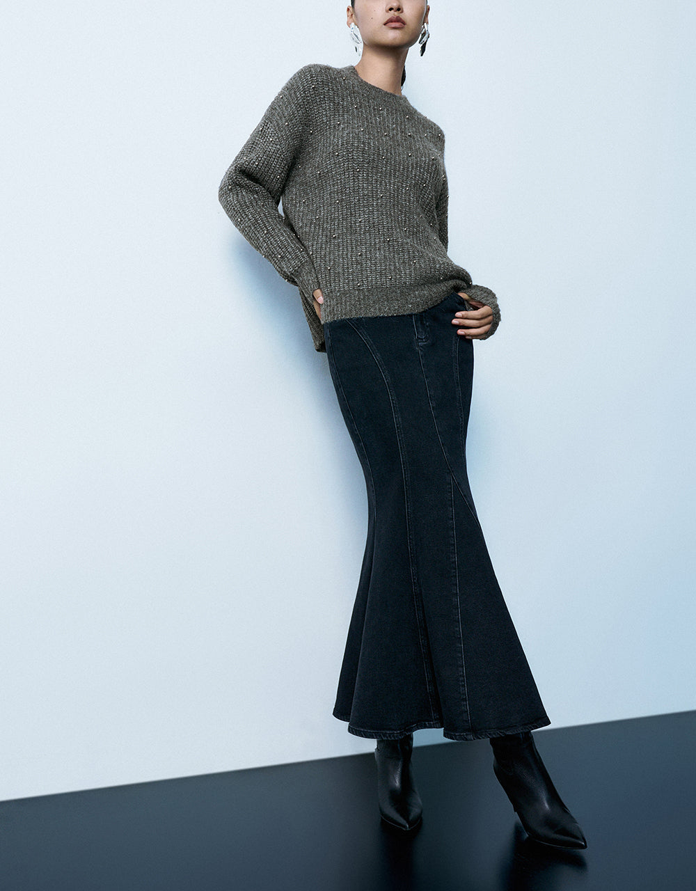 Skinny Fishtail Denim Skirt