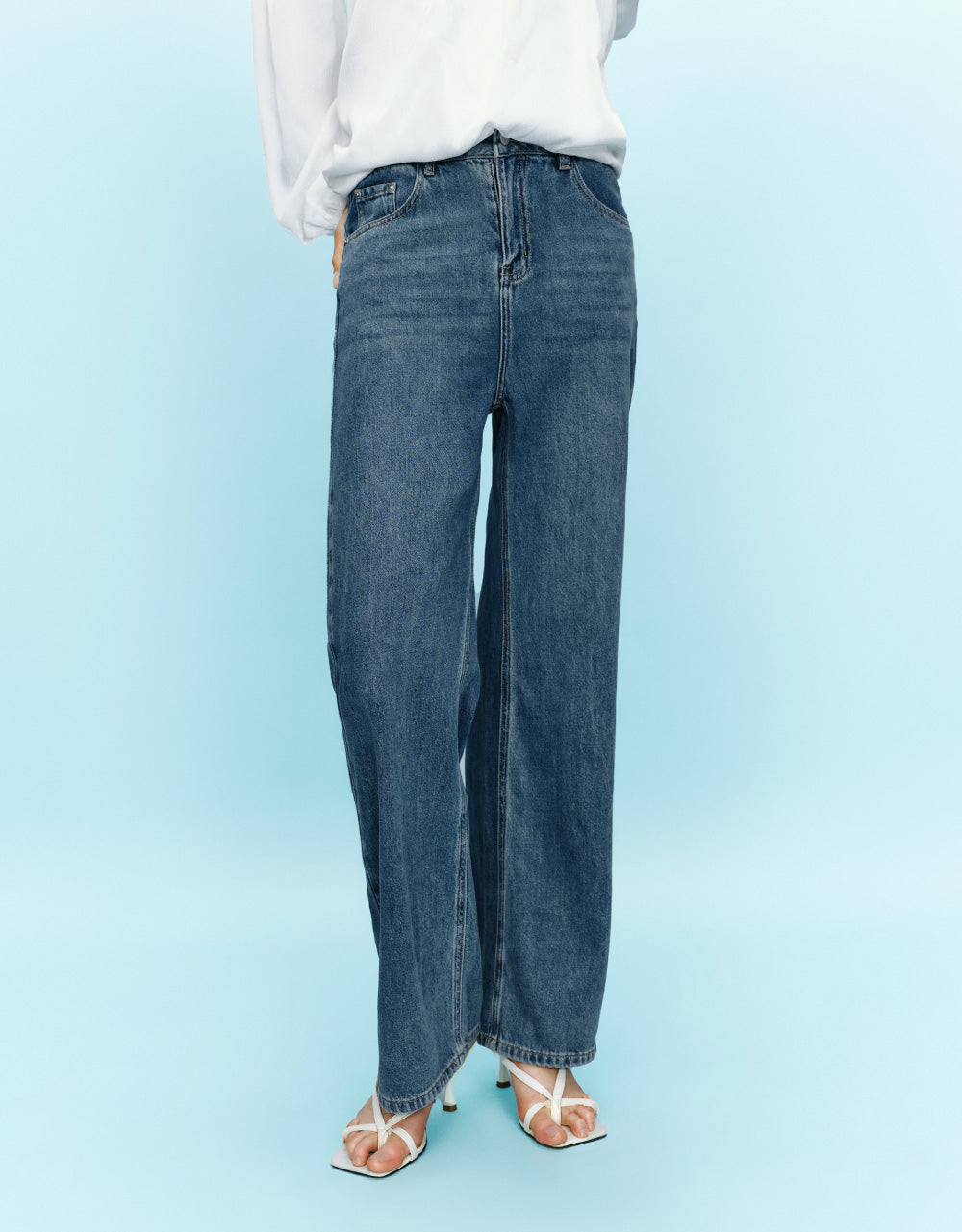 Mid-Waist Jeans