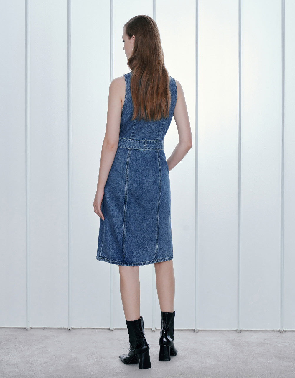 Sleeveless Lapel Denim Dress With Belt