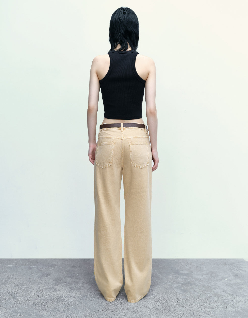 Straight Jeans With Belt