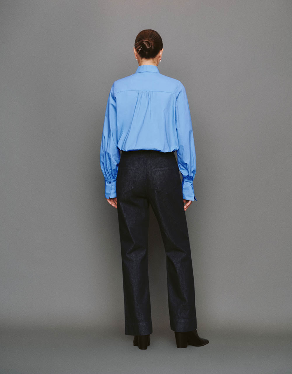 Wide-Leg Jeans