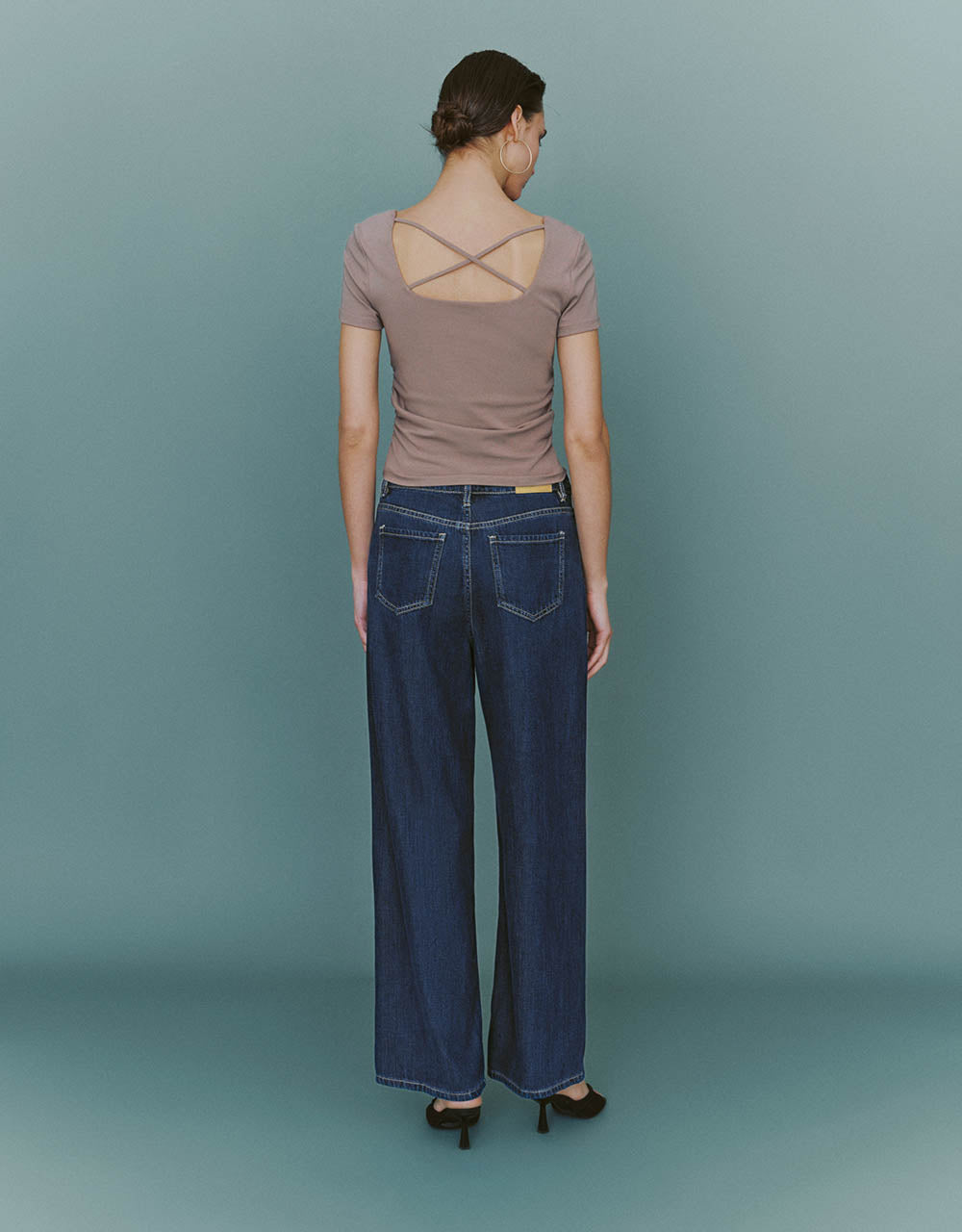 Wide-Leg Jeans