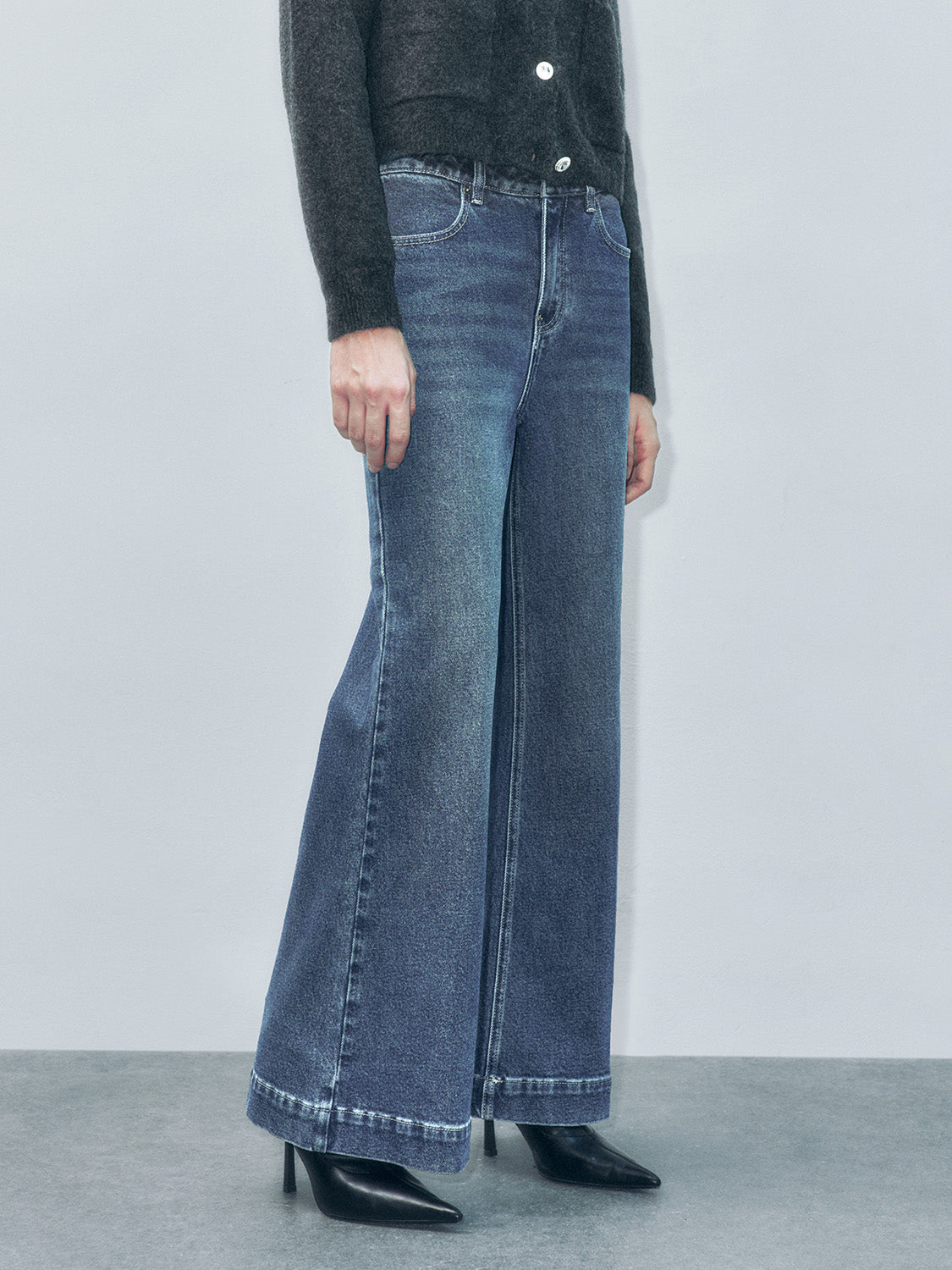 High Rise Flared Jeans