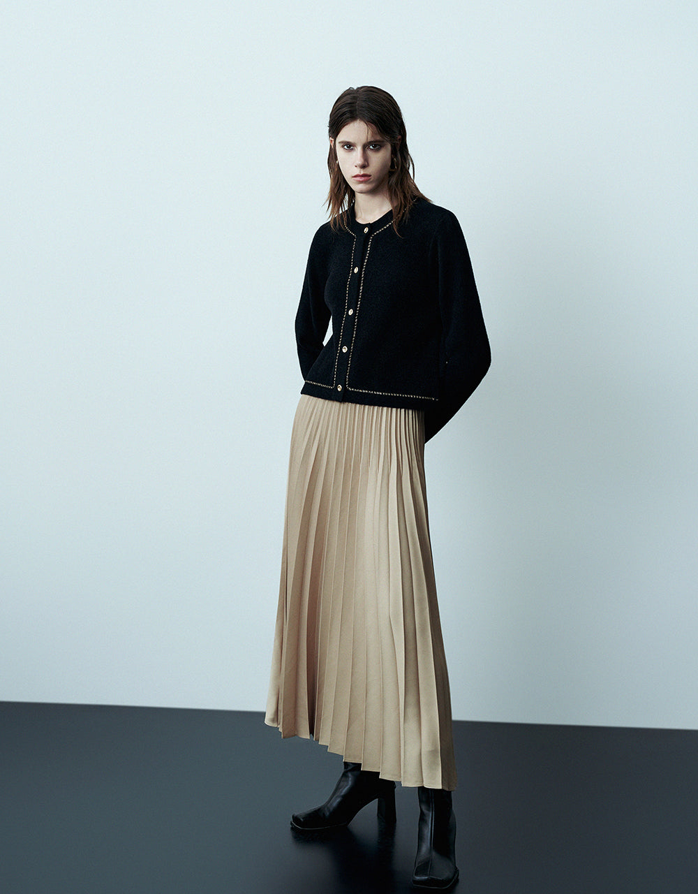 Crew Neck Knitted Cardigan