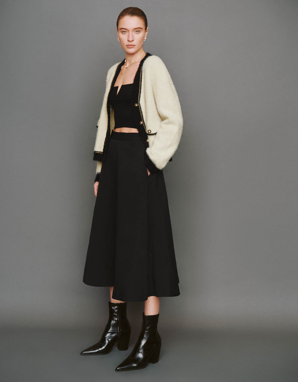 Contrast Trim Furry V-Neck Knitted Cardigan