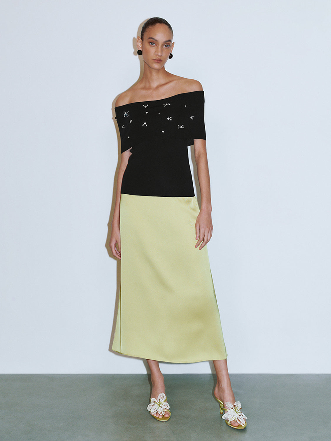 One Shoulder Knitted T-Shirts