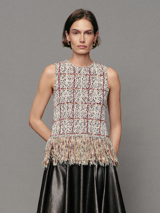 Checked Fringe Hem Crew Neck Sleeveless Knit Top