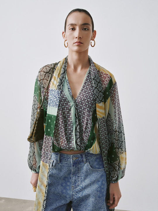 Scarf Neck Contrast Spliced Overhead Shirts