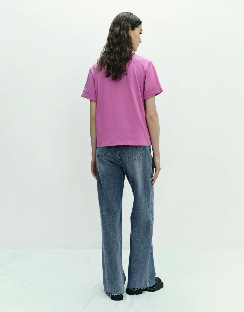 Straight Crew Neck T-Shirt